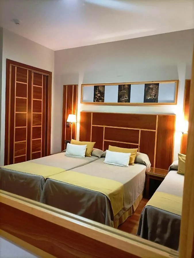 Hotel Carmen La Carlota
