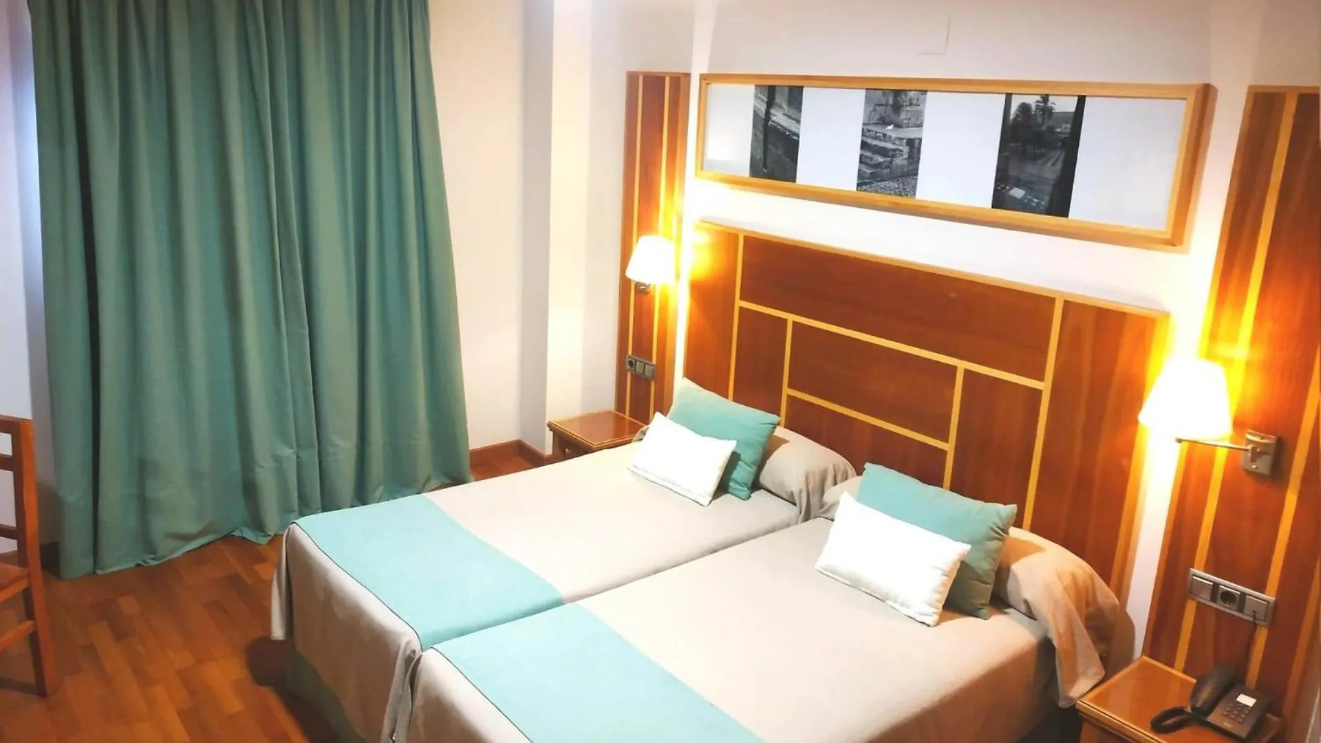 Hotel Carmen La Carlota