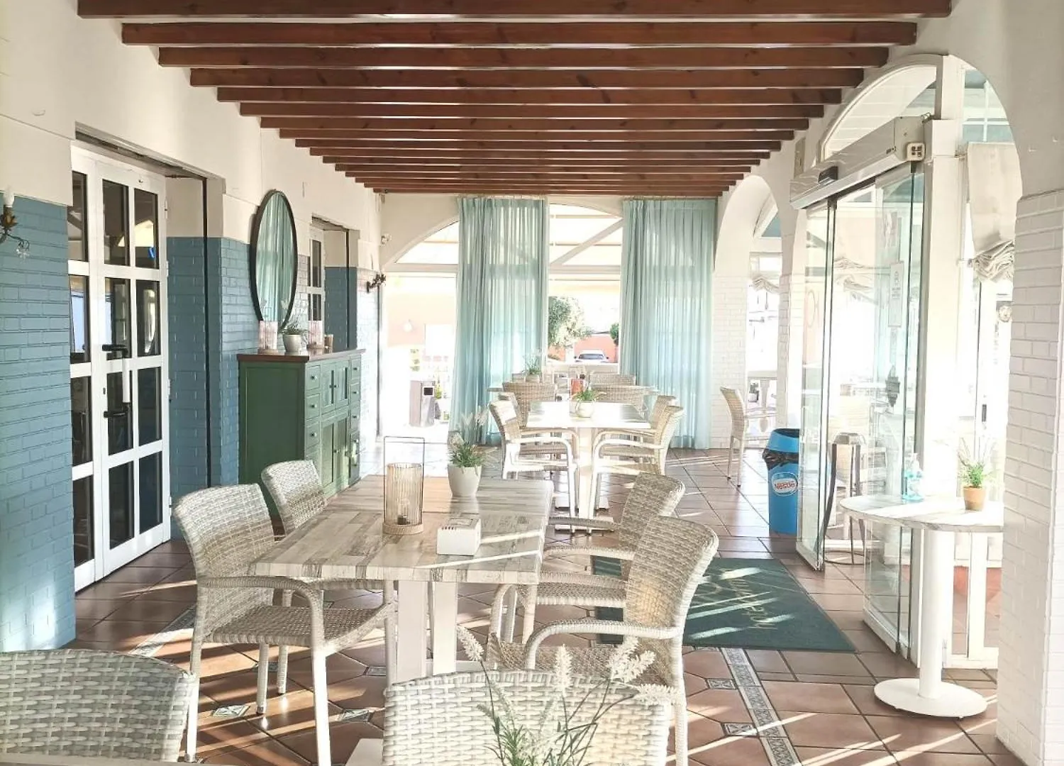 Hotel Carmen La Carlota 3*,