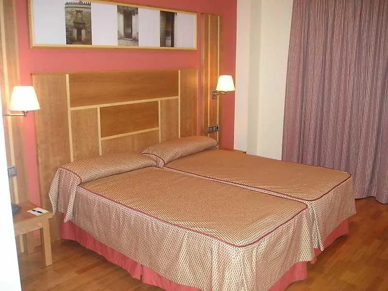 Hotel Carmen La Carlota